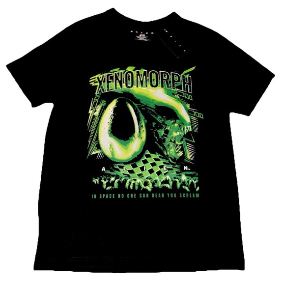 NWT Alien Xenomorph Medium T Shirt Horror 20th Century Fox Studios Official - Picture 1 of 4